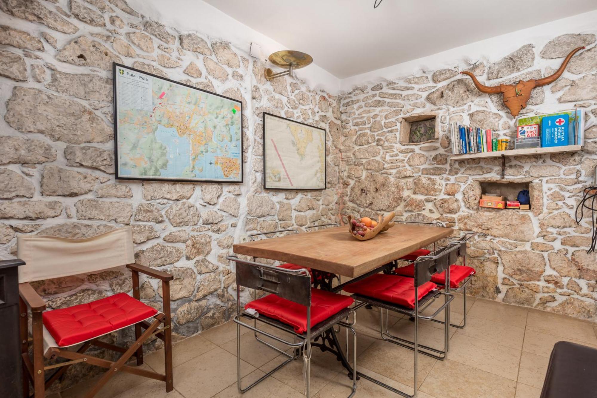 Holiday House Cave Romana Pula Exterior foto
