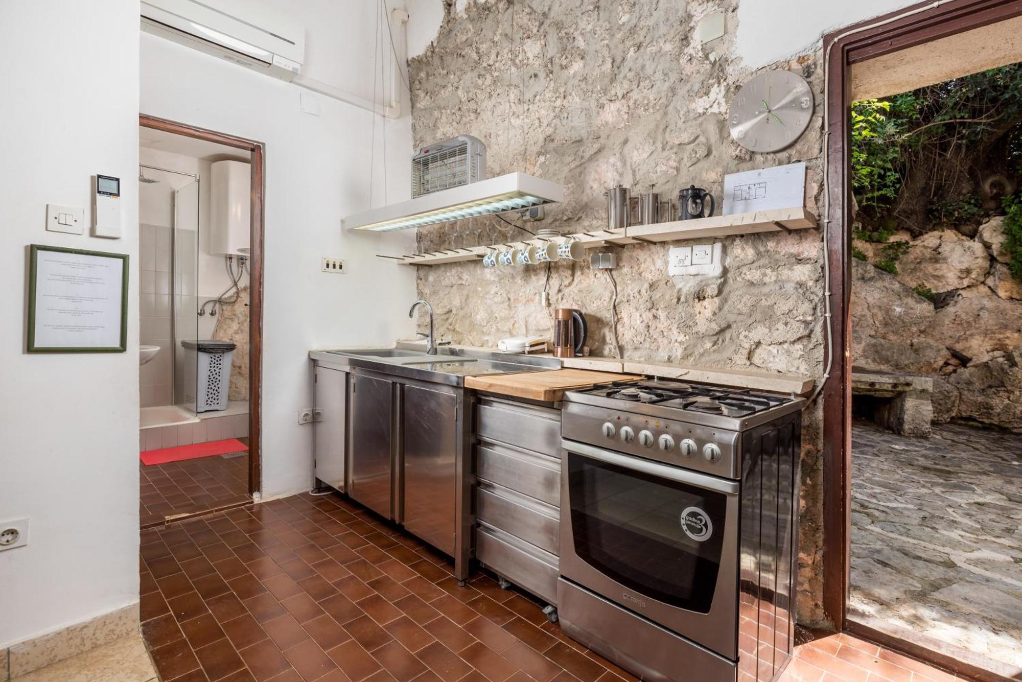Holiday House Cave Romana Pula Exterior foto